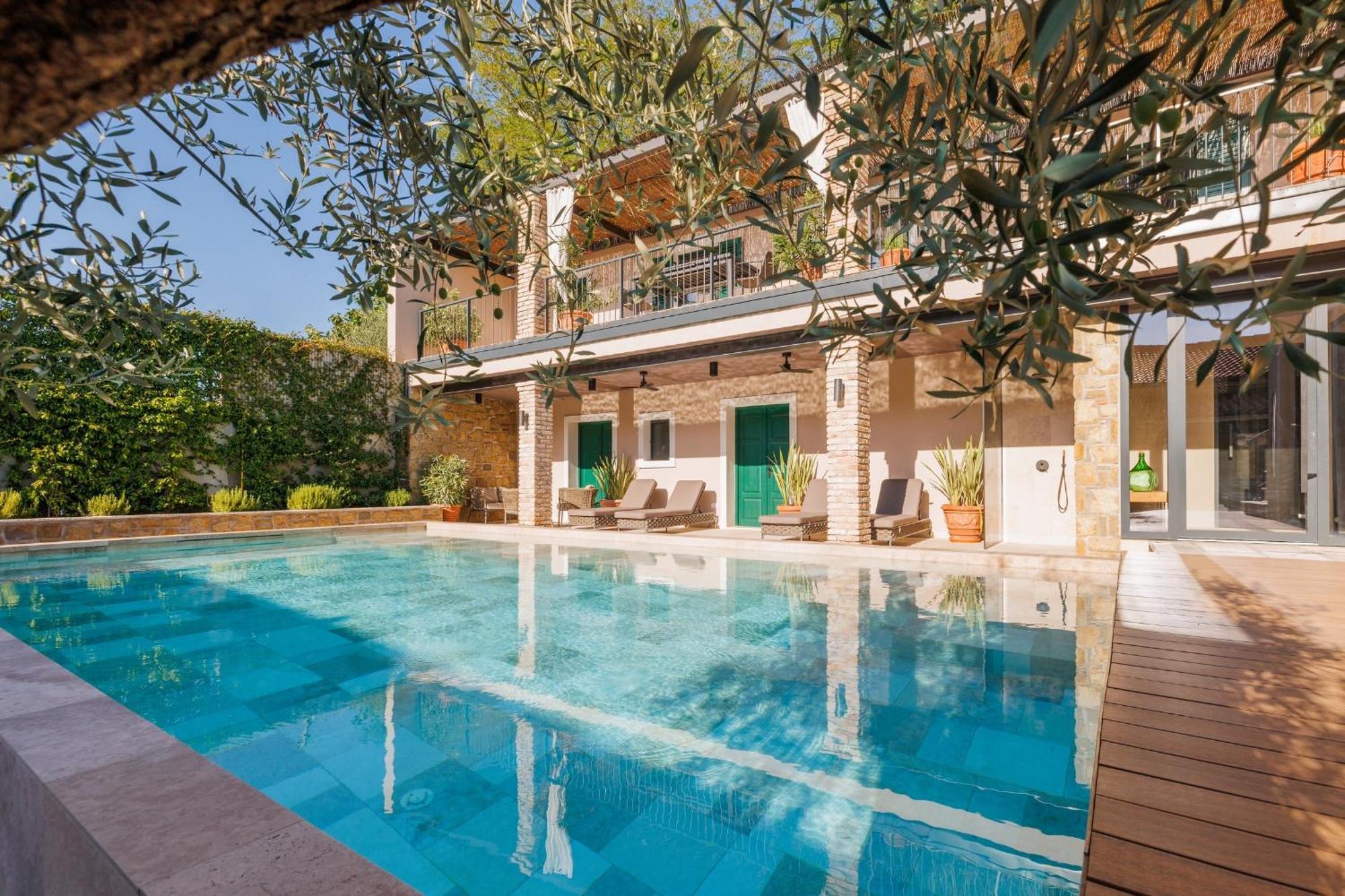 Vila Robida Rooms & Spa Crni Kal Bagian luar foto